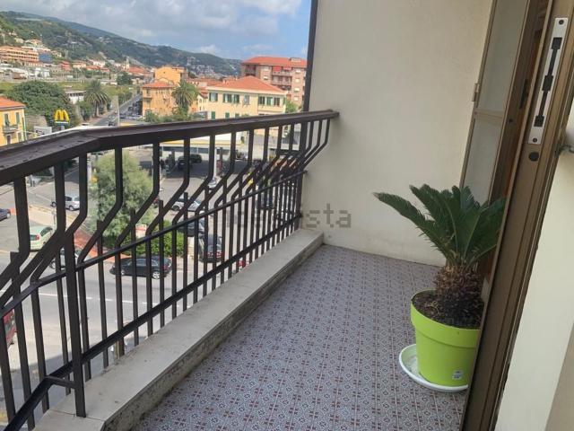 Appartamento in affitto a Ventimiglia, Liguria