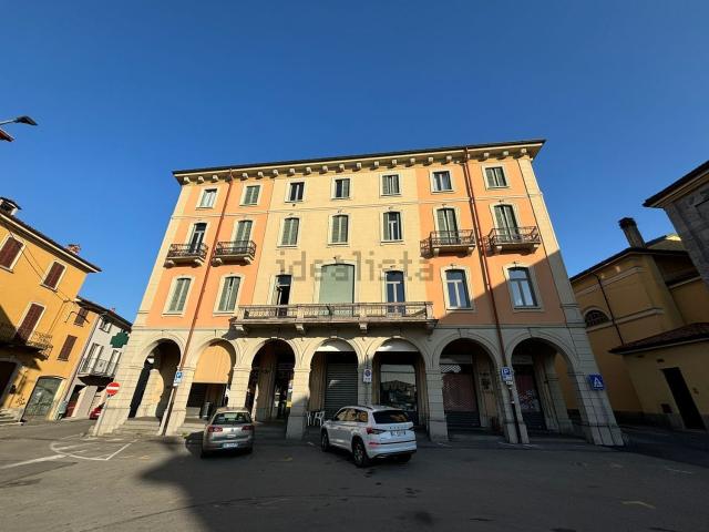 Appartamento in affitto a Montesiro, Besana In Brianza