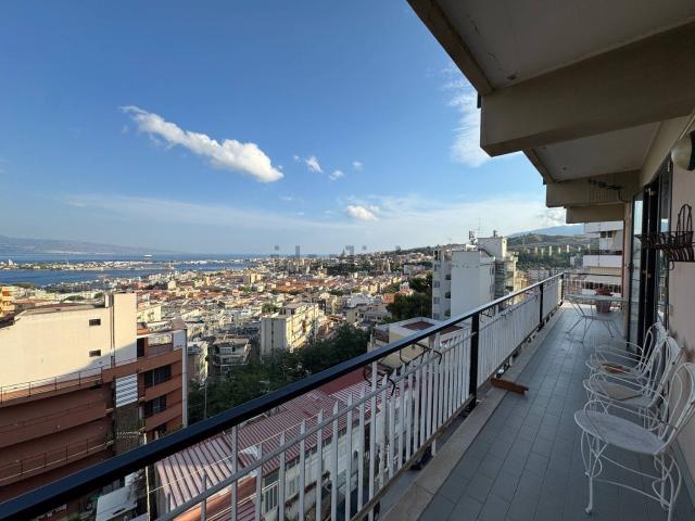 Appartamento in affitto a V Circoscrizione, Messina