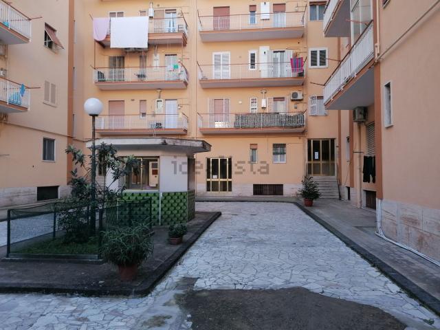 Appartamento in affitto a Ercolano, Campania