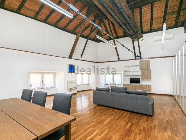 Appartamento in affitto a Centro Est, Serra Riccò