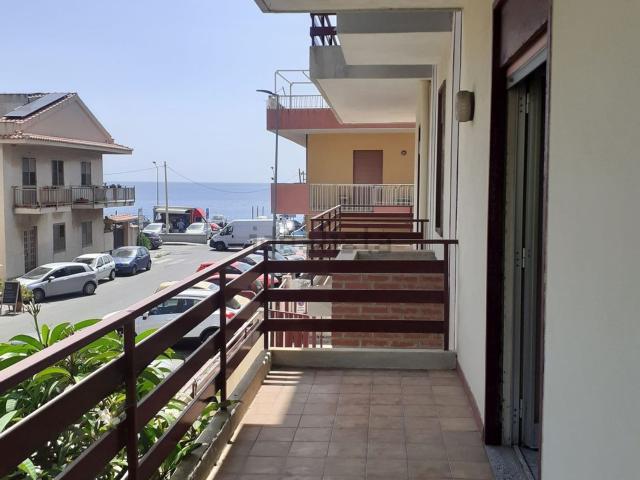 Appartamento in affitto a Nizza Di Sicilia, Sicilia