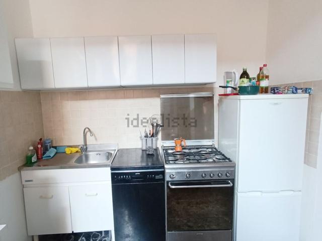 Appartamento in affitto a San Pietro città, Re