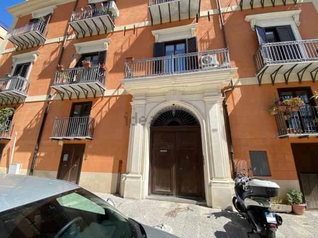 Appartamento in affitto a I Circoscrizione, Palermo