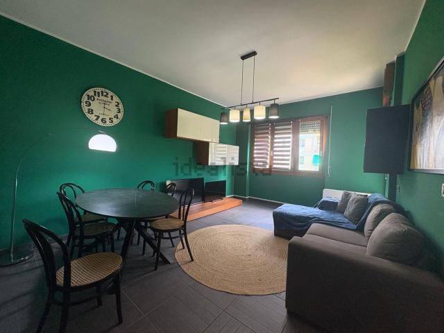 Appartamento in affitto a Municipio 9, Milano