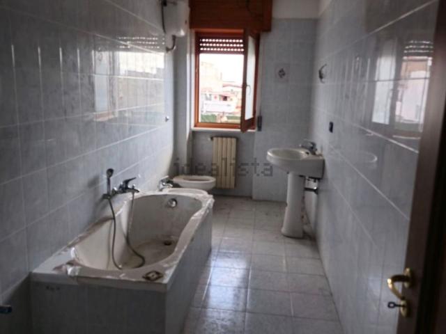 Appartamento in affitto a Afragola, Campania