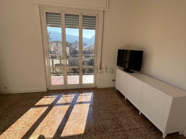 Appartamento in affitto a Sarnico, Lombardia