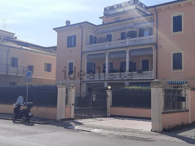 Appartamento in affitto a Sud-Ovest, Brenzone