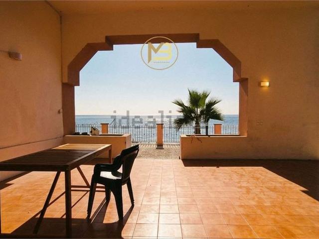 Appartamento in affitto a Barriera, Aci Castello