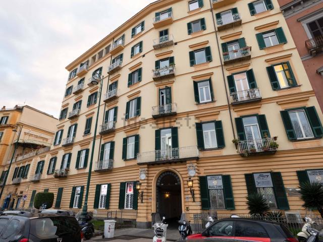 Appartamento in affitto a Municipalità 1, Campania