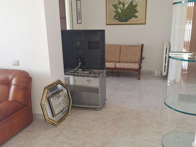 Appartamento in affitto a Monte Mixi, Cagliari