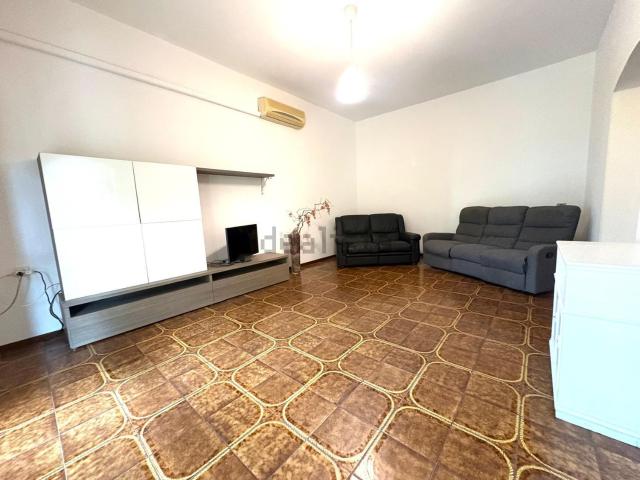 Appartamento in affitto a Tresinaro - Secchia, Re