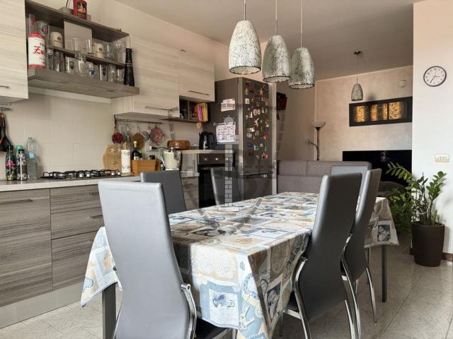 Appartamento in affitto a Pianezze, Vicenza