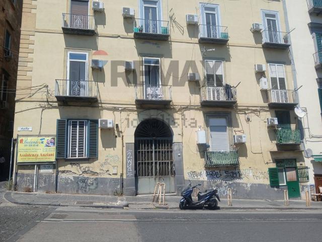 Appartamento in affitto a Municipalità 2, Campania