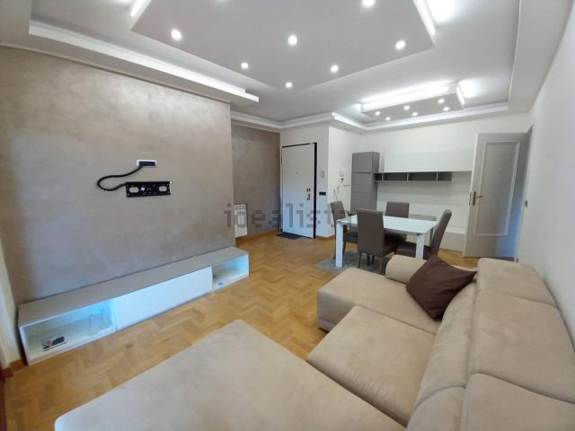 Appartamento in affitto a Romanina, Roma
