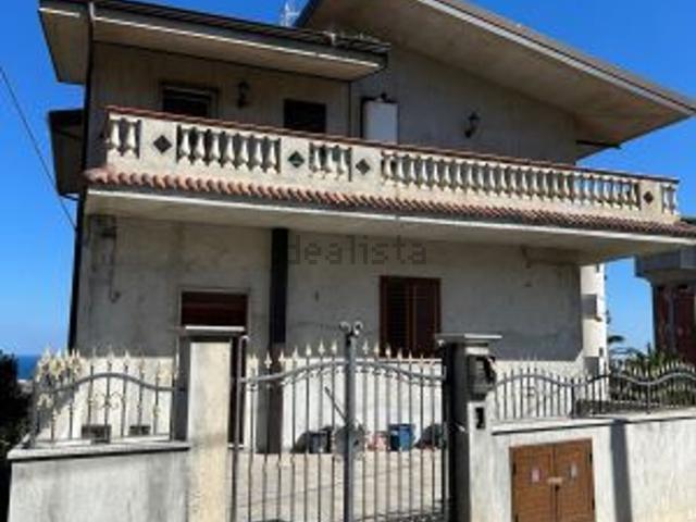Appartamento in affitto a Calabria, Reggio Calabria