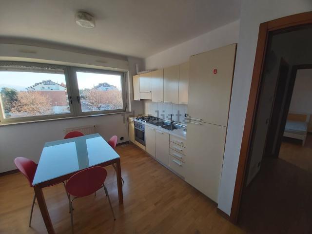 Appartamento in affitto a Rizzi, Reana Del Roiale