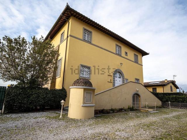 Appartamento in affitto a Santa Maria, Campi Bisenzio