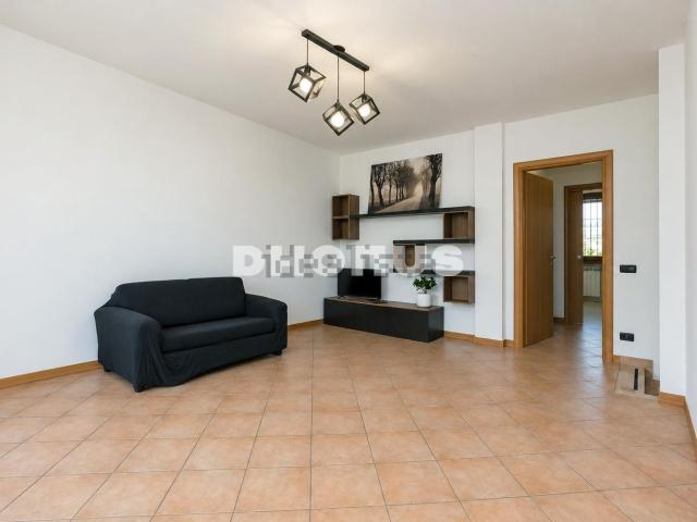 Appartamento in affitto a Azzano San Paolo, Bergamo