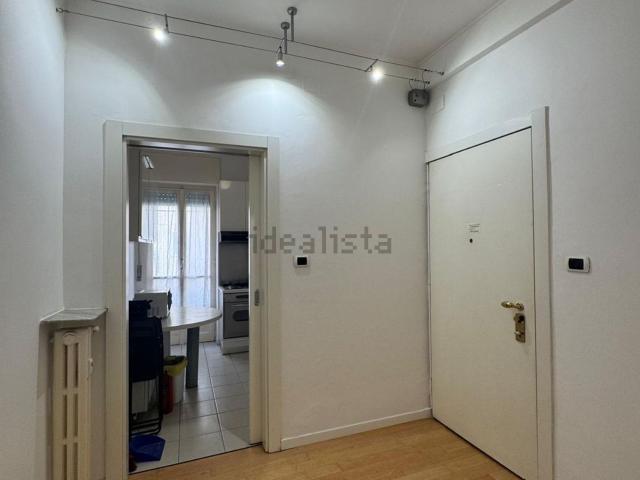 Appartamento in affitto a Municipio 8 di Milano, Milano
