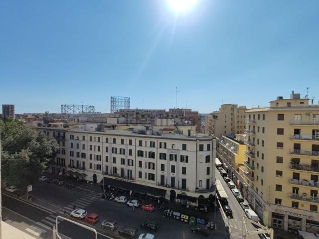 Appartamento in affitto a Municipio Roma VIII, Roma Capitale