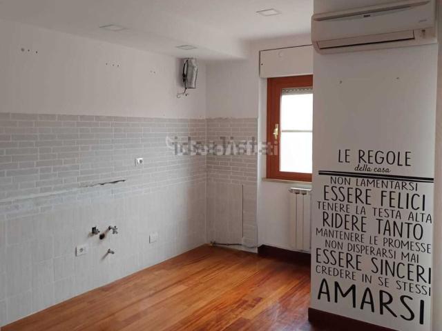 Appartamento in affitto a Quartiere Italia, Latina