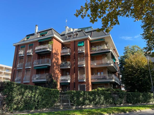 Appartamento in affitto a Lampugnano, Milano