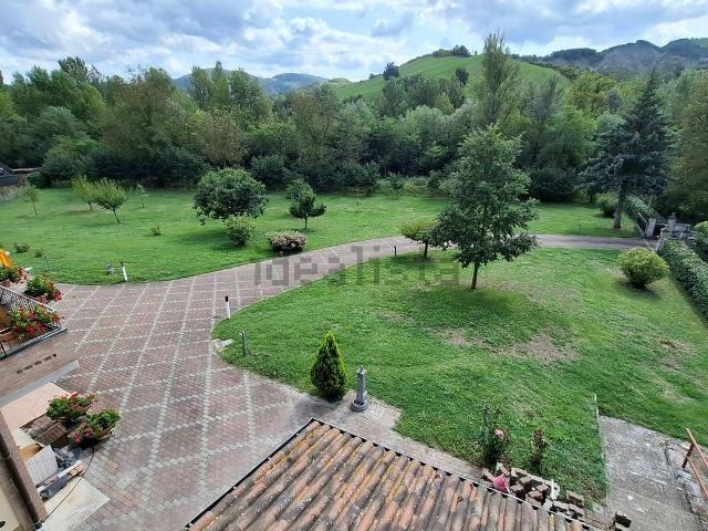 Appartamento in affitto a Fornovo Di Taro, Reggio Emilia