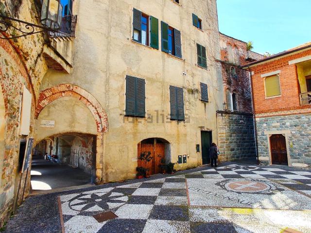 Appartamento in affitto a Noli, Savona