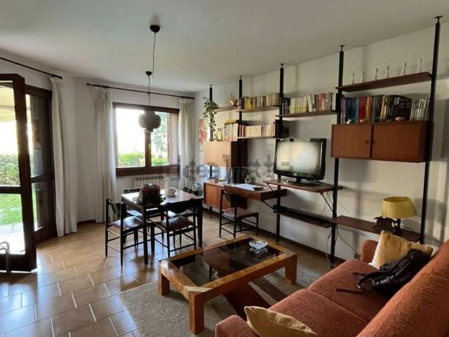 Appartamento in affitto a Villa di Salò, Salò