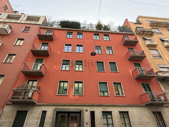 Appartamento in affitto a Municipio 1, Milano