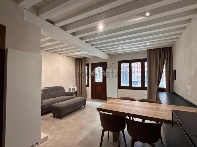 Appartamento in affitto a Fonte, Asolo