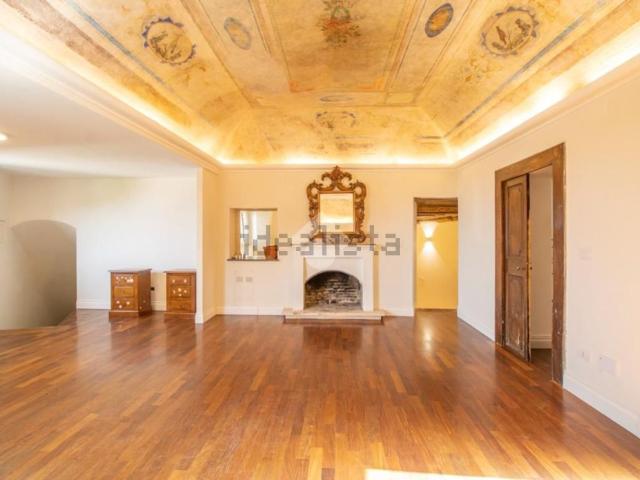 Appartamento in affitto a Contigliano, Lazio