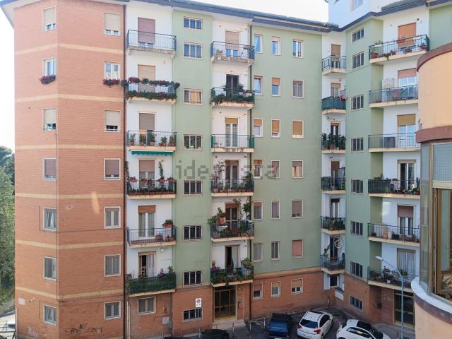 Appartamento in affitto a Montereale, Potenza