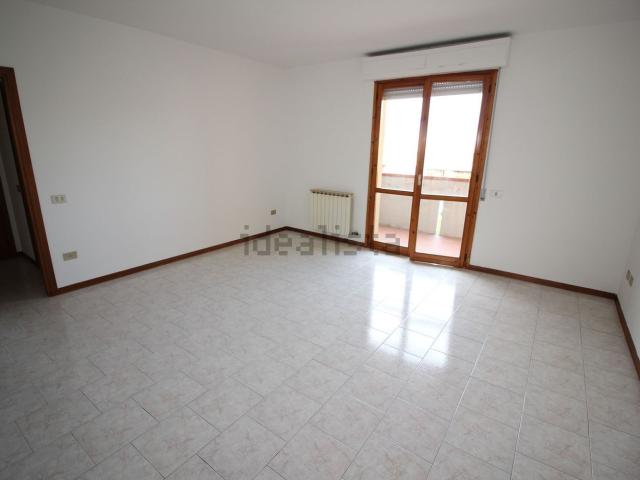 Appartamento in affitto a Prato, Vergaio