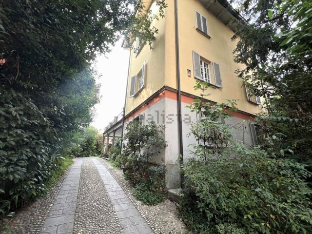 Appartamento in affitto a Villaggio Trieste, Cantù