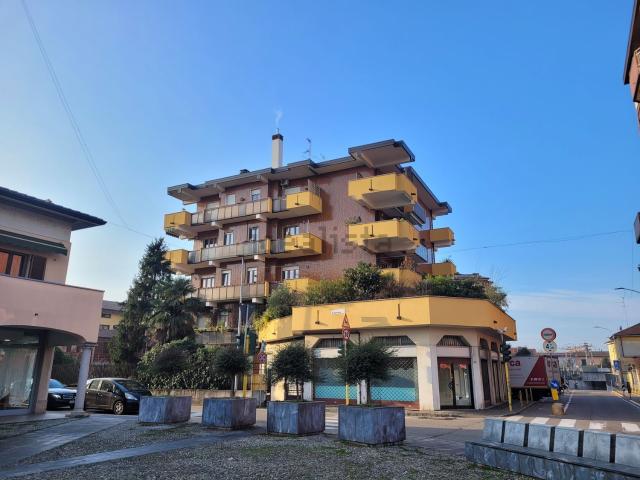 Appartamento in affitto a Vanzago, Lombardia