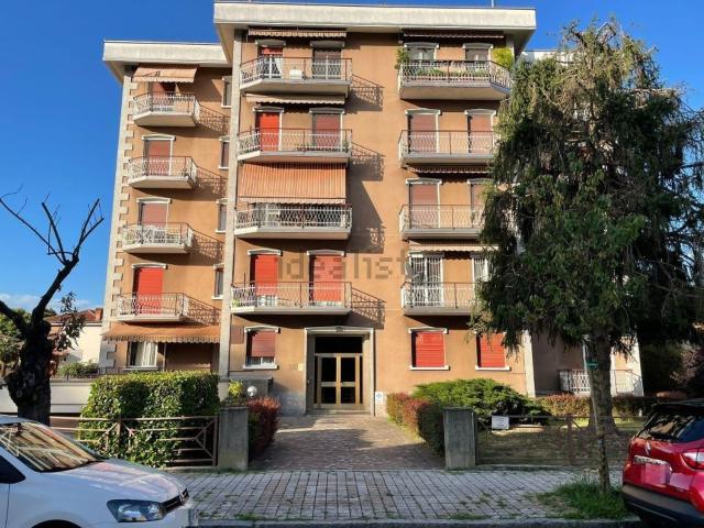 Appartamento in affitto a Rozzano, Lombardia