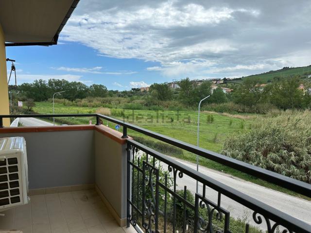 Appartamento in affitto a Pineto, Abruzzo