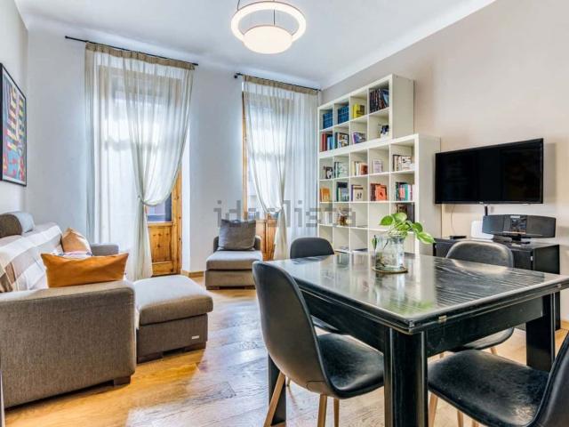 Appartamento in affitto a Municipio 9, Milano