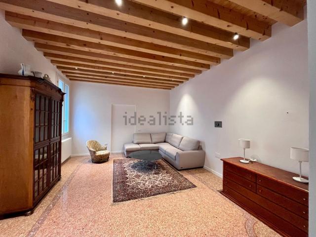 Appartamento in affitto a Angarano, Bassano Del Grappa