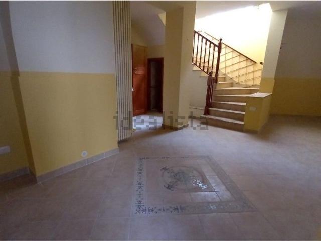 Appartamento in affitto a Cervino, Campania