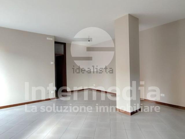 Appartamento in affitto a Zona Centro, Brescia