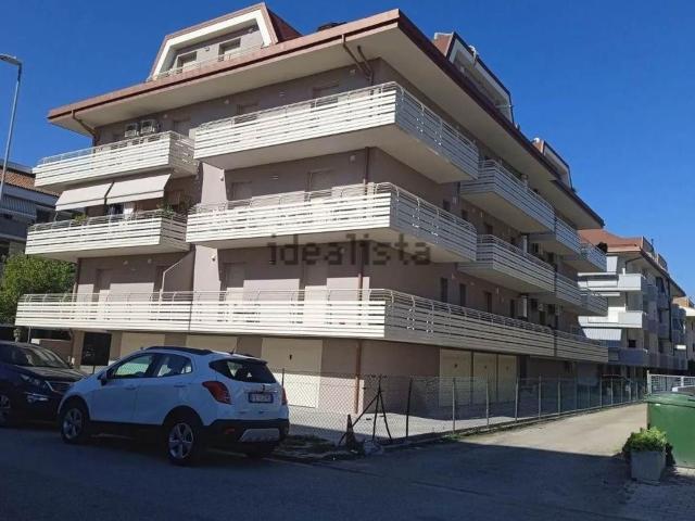 Appartamento in affitto a Unione dei Comuni della Val Vibrata, Martinsicuro