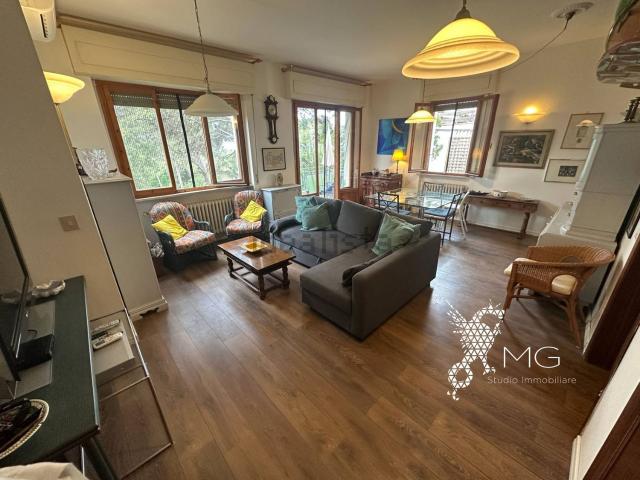 Appartamento in affitto a Quercianella, Livorno