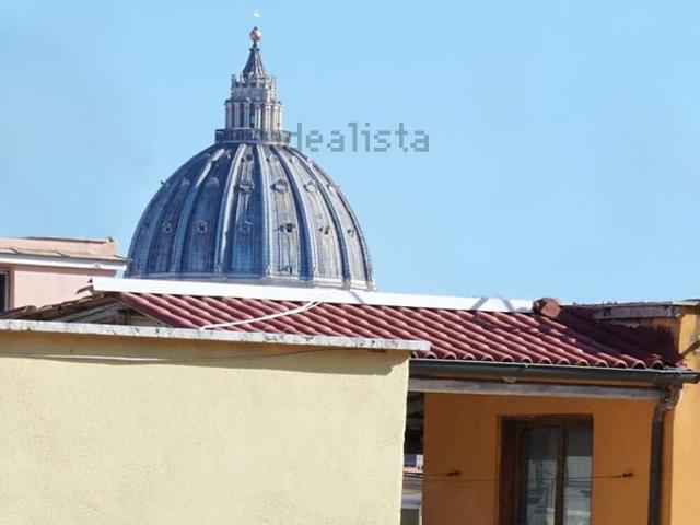 Attico in affitto a Municipio Roma I, Roma Capitale
