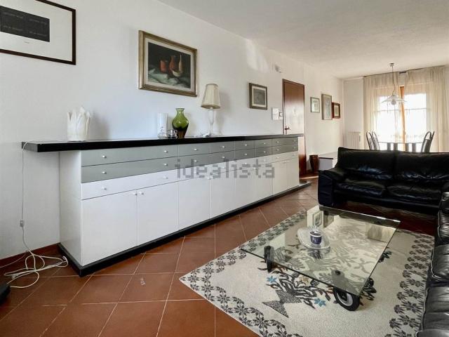 Appartamento in affitto a Mezzana, Prato