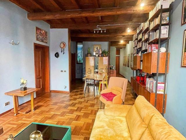 Appartamento in affitto a Centro Storico, Modena