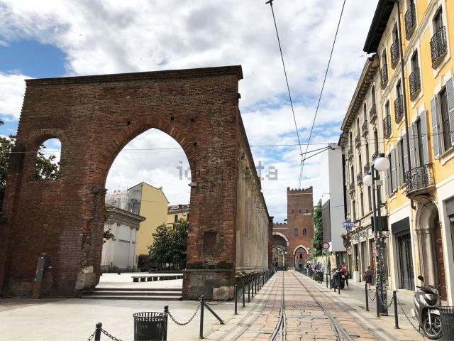 Appartamento in affitto a Municipio 1, Milano