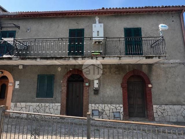 Appartamento in affitto a Serrone, Lazio